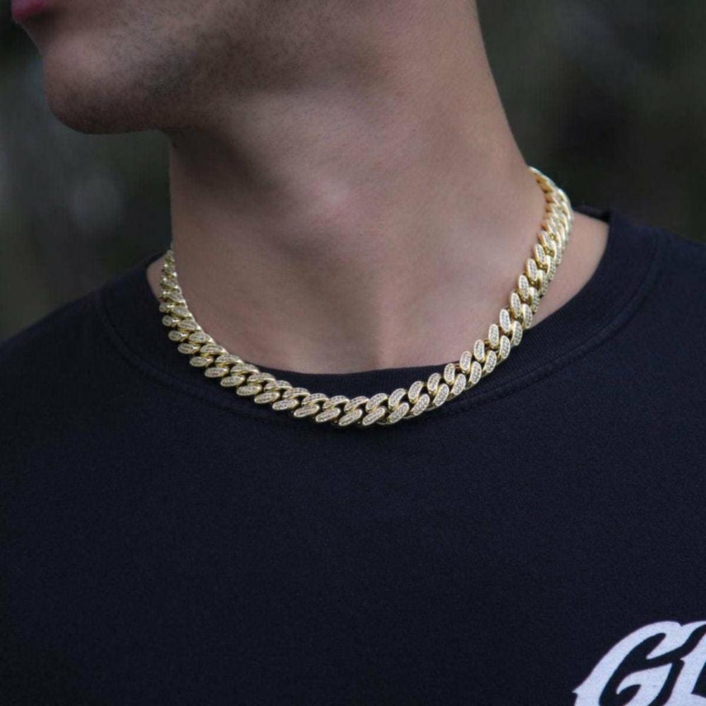 Gld Cuban Chain - Picture 2 of 2